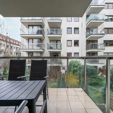 Beautiful One Bedroom Koscielna By Renters *