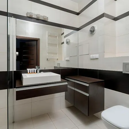 Beautiful One Bedroom Koscielna By Renters Apartment