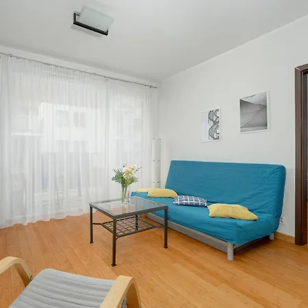 Beautiful One Bedroom Koscielna By Renters Apartment Poznan