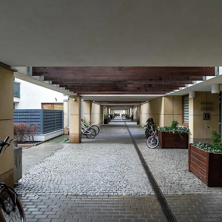Beautiful One Bedroom Koscielna By Renters Apartment *